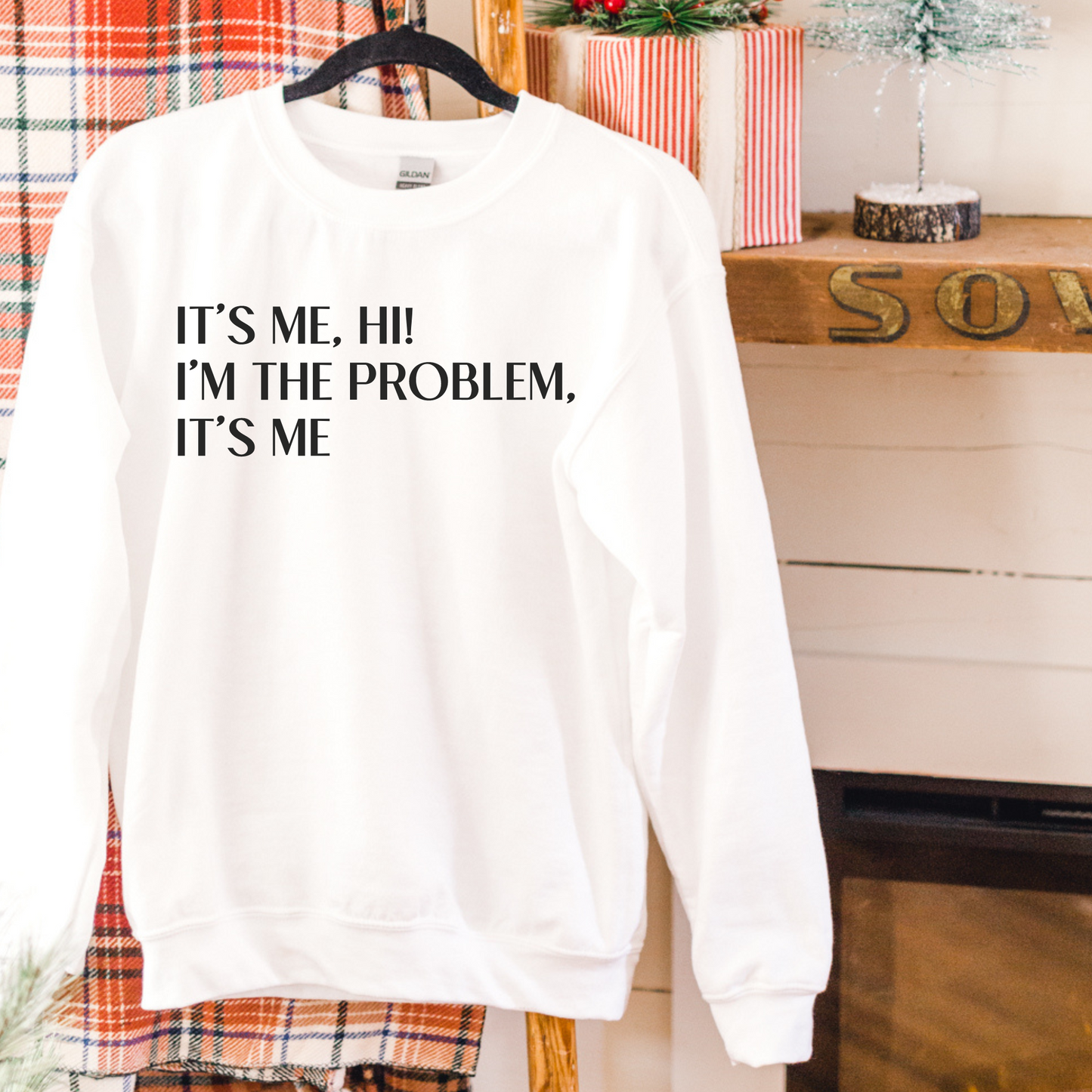 "It's Me, Hi! - Shirt | Sweatshirt